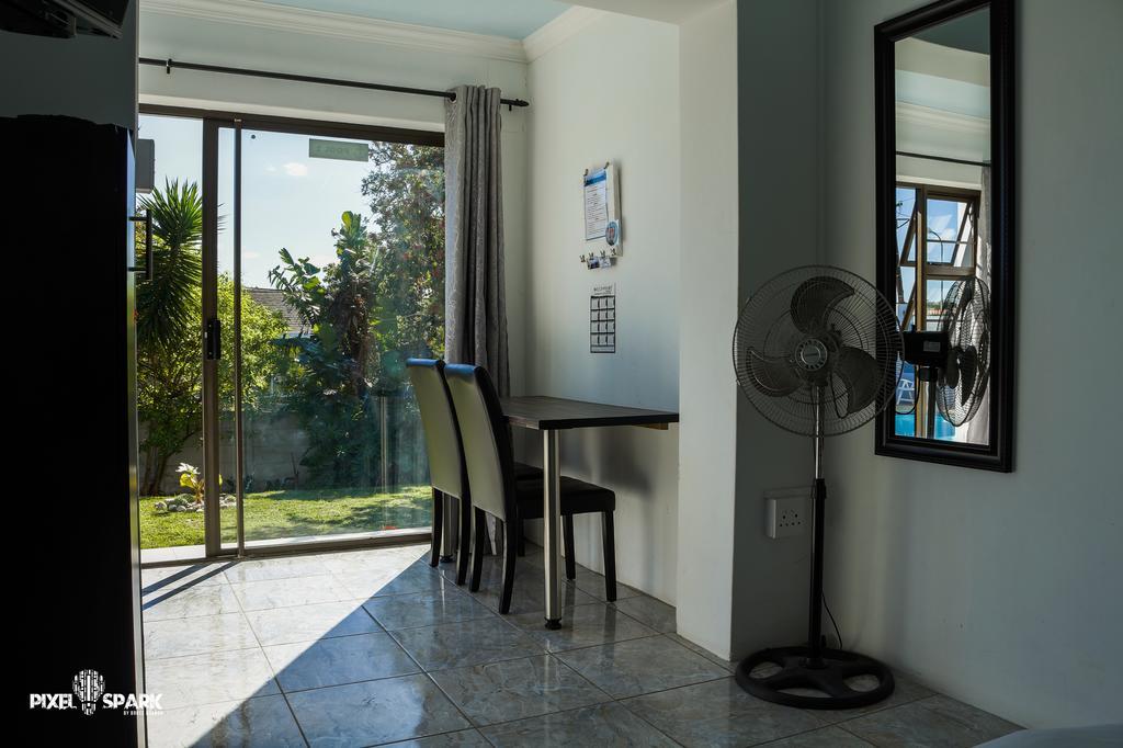 Tyday Accommodation Port Elizabeth Exteriér fotografie