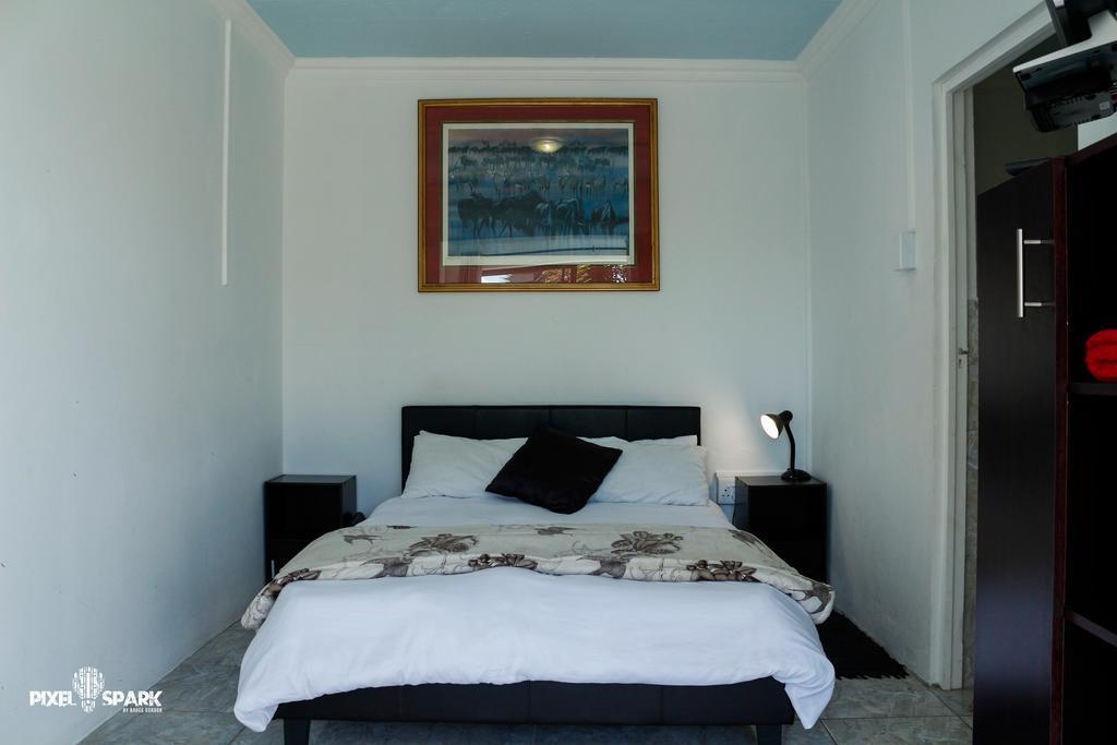 Tyday Accommodation Port Elizabeth Exteriér fotografie